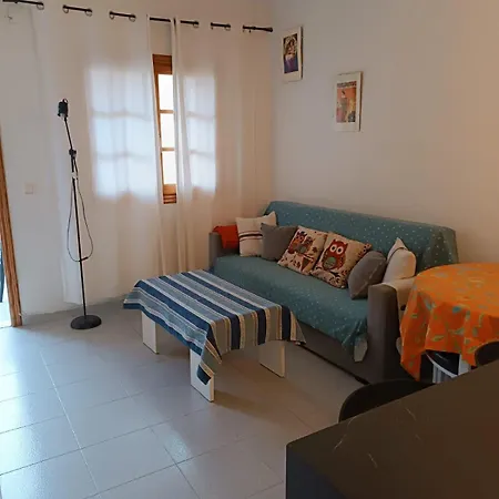 Residencia Alhambra Cisnes شقة *