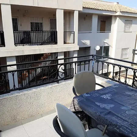 شقة Residencia Alhambra Cisnes *